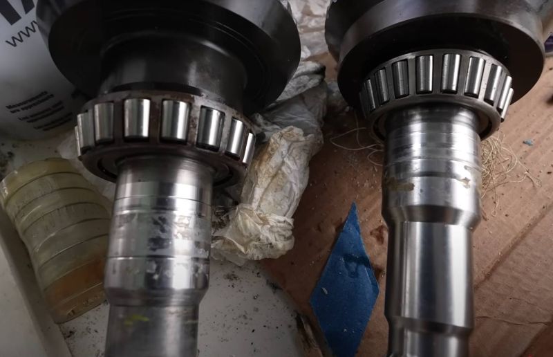 File:Propeller Shaft Seal Grooves.jpg